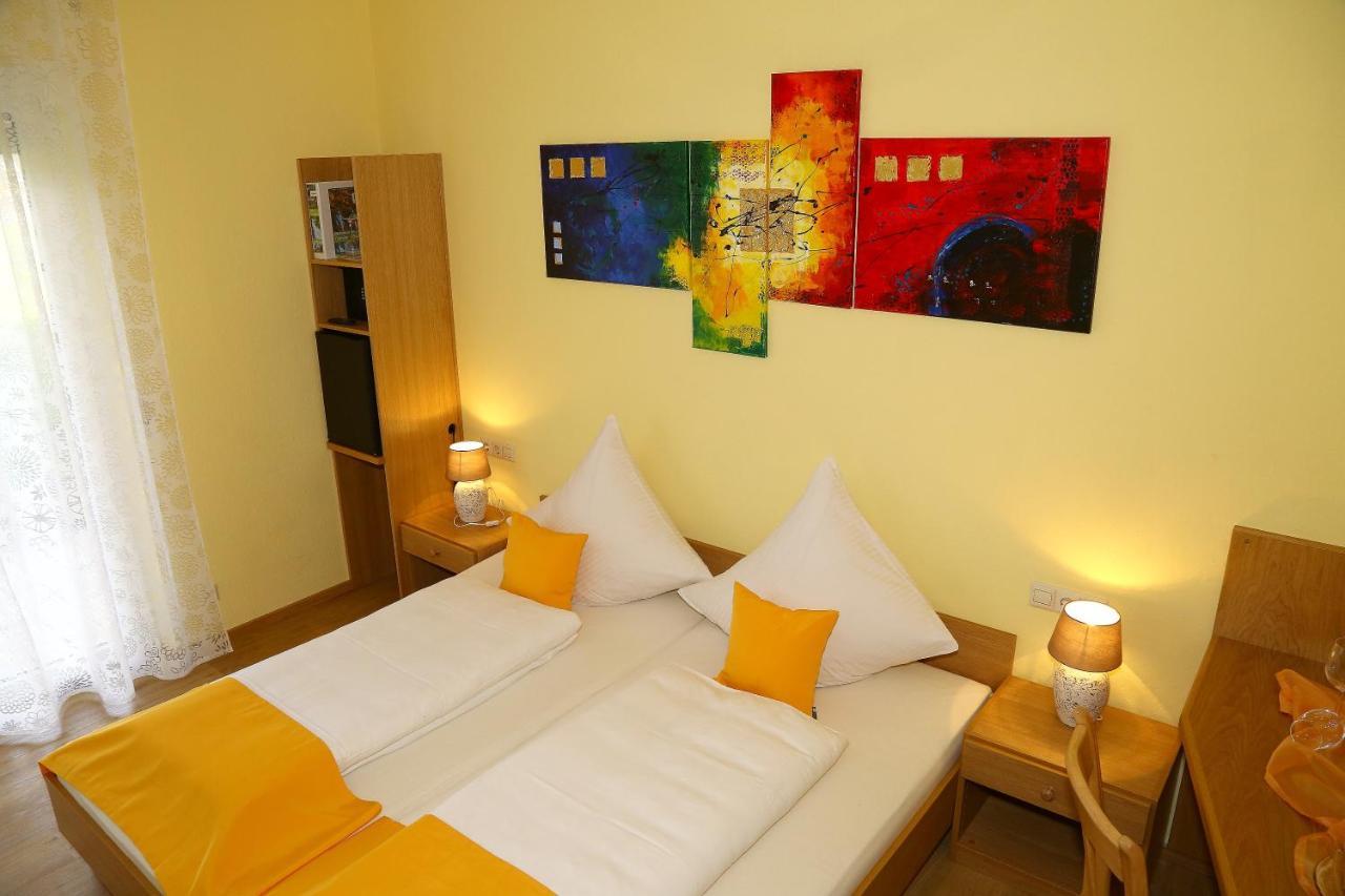 Landhotel Garni Schweizerhaus Schönwalde Dış mekan fotoğraf