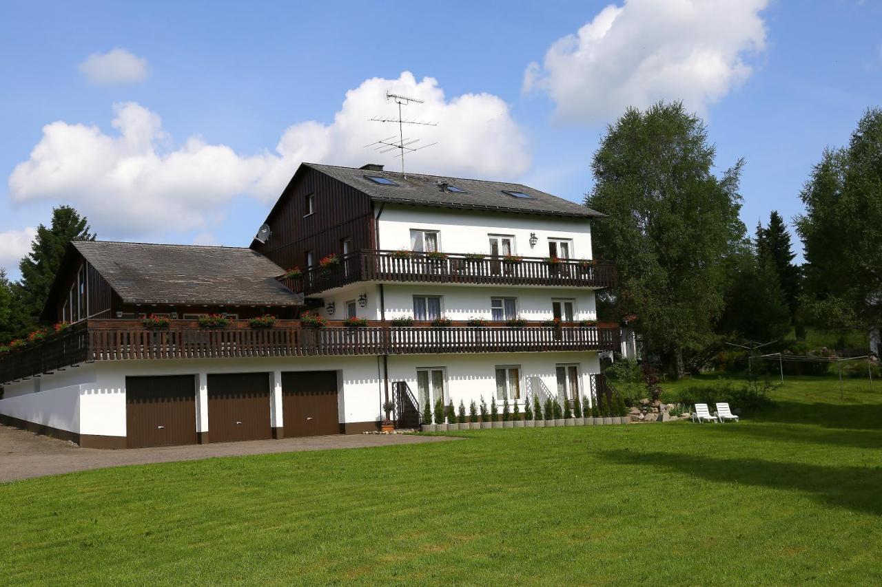 Landhotel Garni Schweizerhaus Schönwalde Dış mekan fotoğraf
