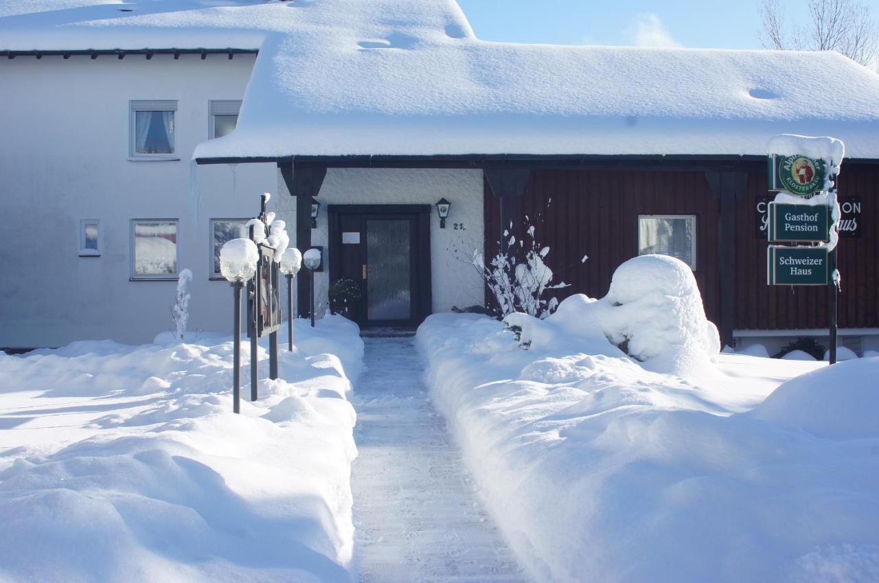 Landhotel Garni Schweizerhaus Schönwalde Dış mekan fotoğraf